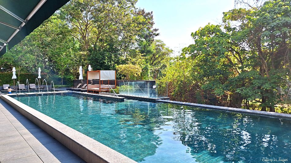 Just Sleep Tainan Just Swim 1