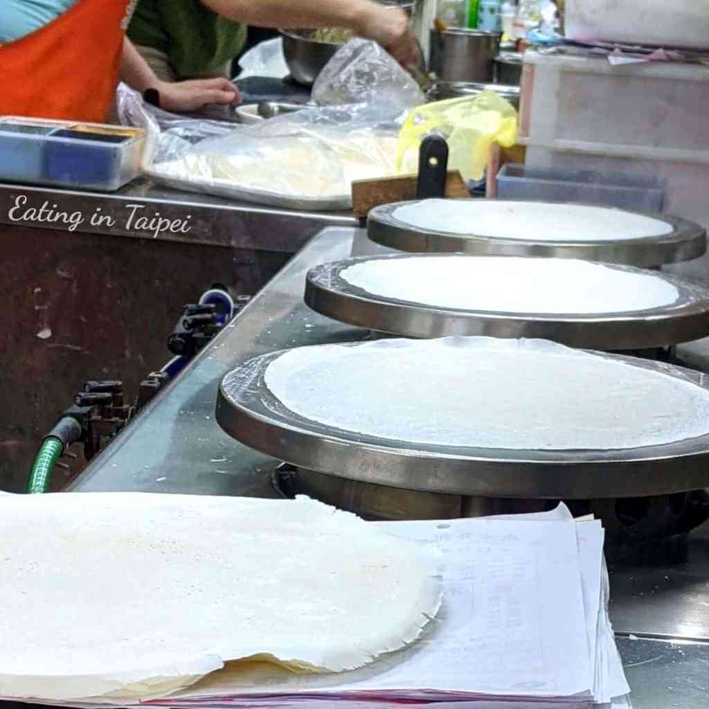 making taiwanese spring roll