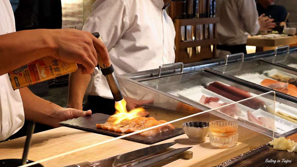 Yo sushi salmon sushi counter 2